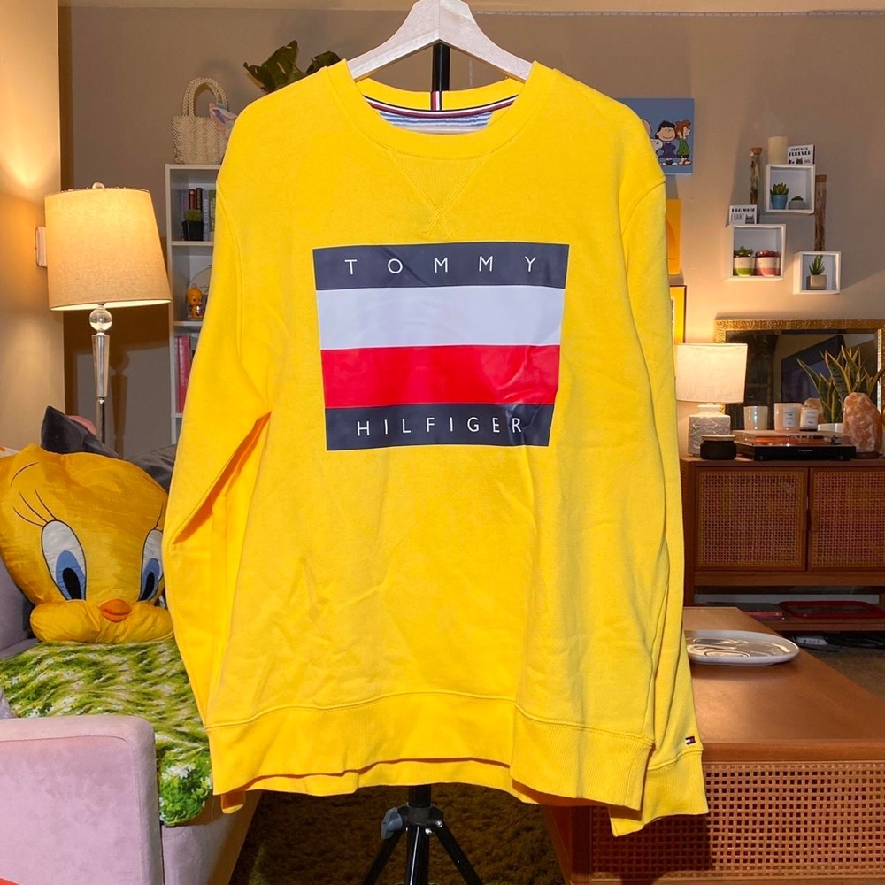 New With Tags Tommy Hilfiger Sweatshirt
